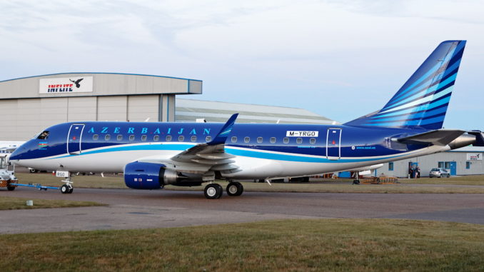 Самолет Embraer 170 авиакомпании AZAL