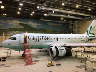 S7 перекрасила свой самолет в ливрею Cyprus Airways