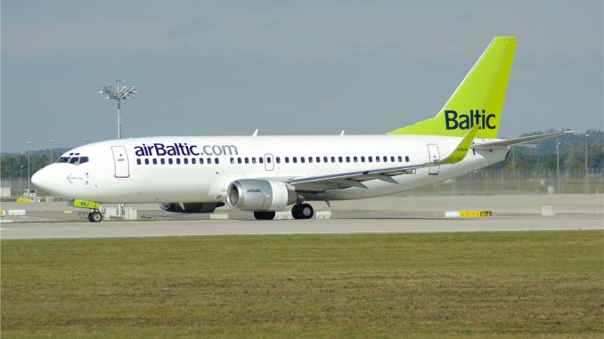 Boeing 737-300 авиакомпании AirBaltic
