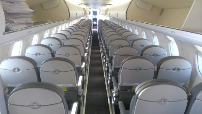 Фото салона Embraer 170 авиакомпании S7 Airlines