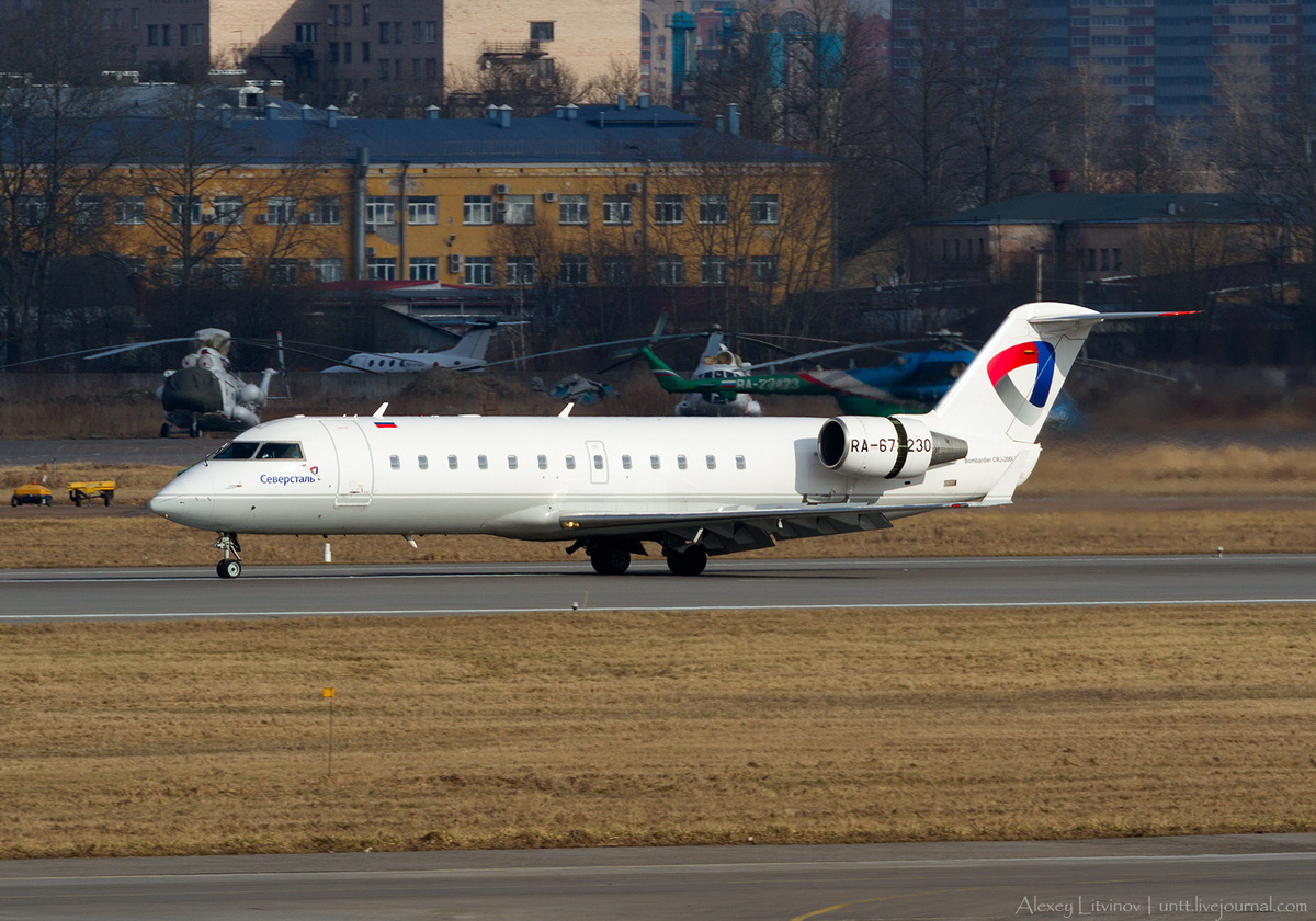 Северсталь купила самолеты. Самолёт Северсталь Череповец. CRJ-200 Северсталь. CRJ-200 самолет Северсталь. CRJ самолет Северсталь.