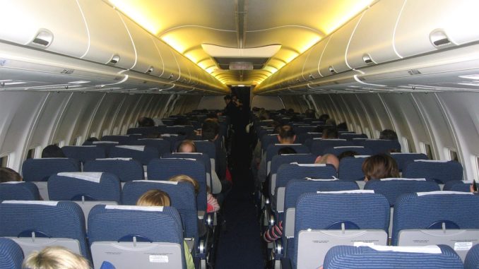 Салон самолета Boeing 737-800 авиакомпании Нордстар