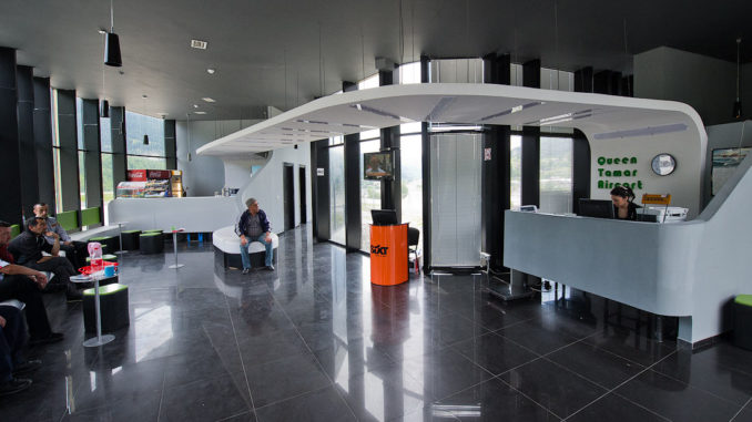 Интерьер терминала аэропорта Местиа, Сванетия