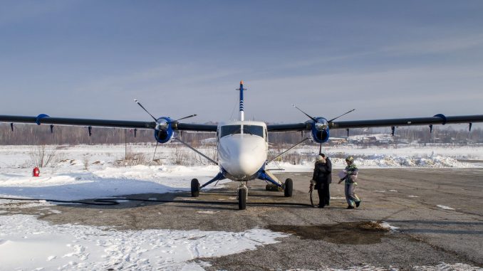 Самолет DHC-6 авиакомпании Аврора в аэропорту Кавалерово