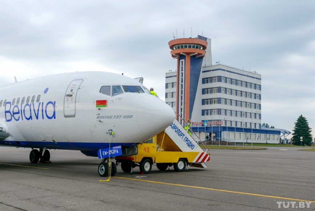 Boeing 737-500 Белавиа в Гродно
