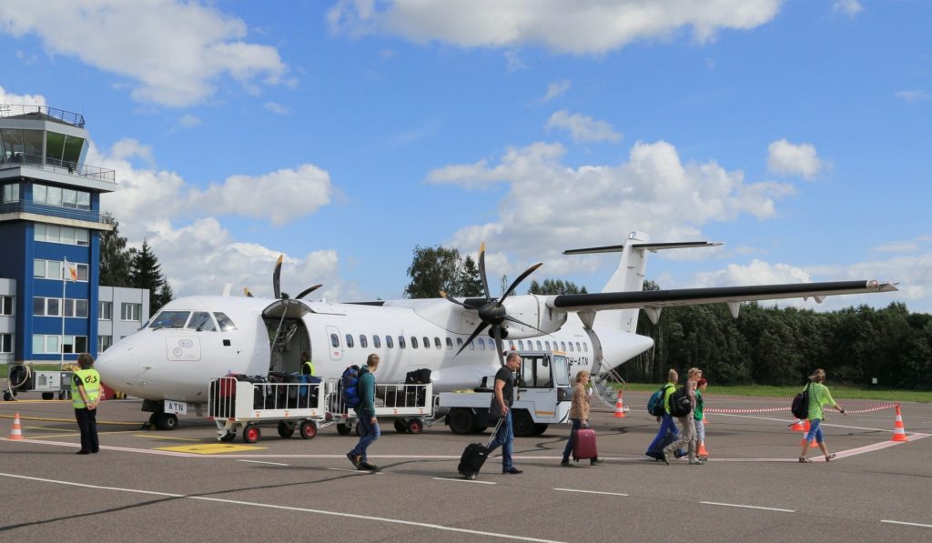 ATR 72 Finnair в Тарту