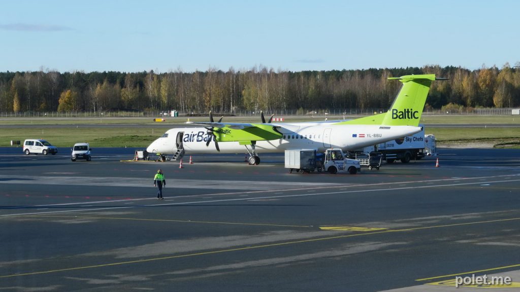 Bomabardier Q400 авиакомпании airBaltic