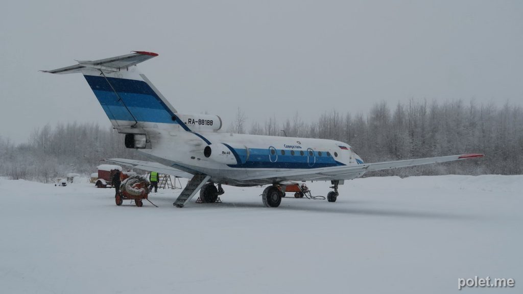 Як-40 RA-88188 в Великом Устюге