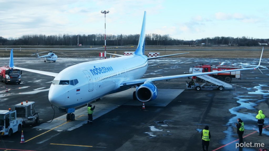 Boeing 737-800 Победы в Калининграде