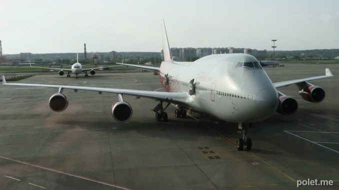 Фото, видео и схема салона Boeing 747 а/к Россия