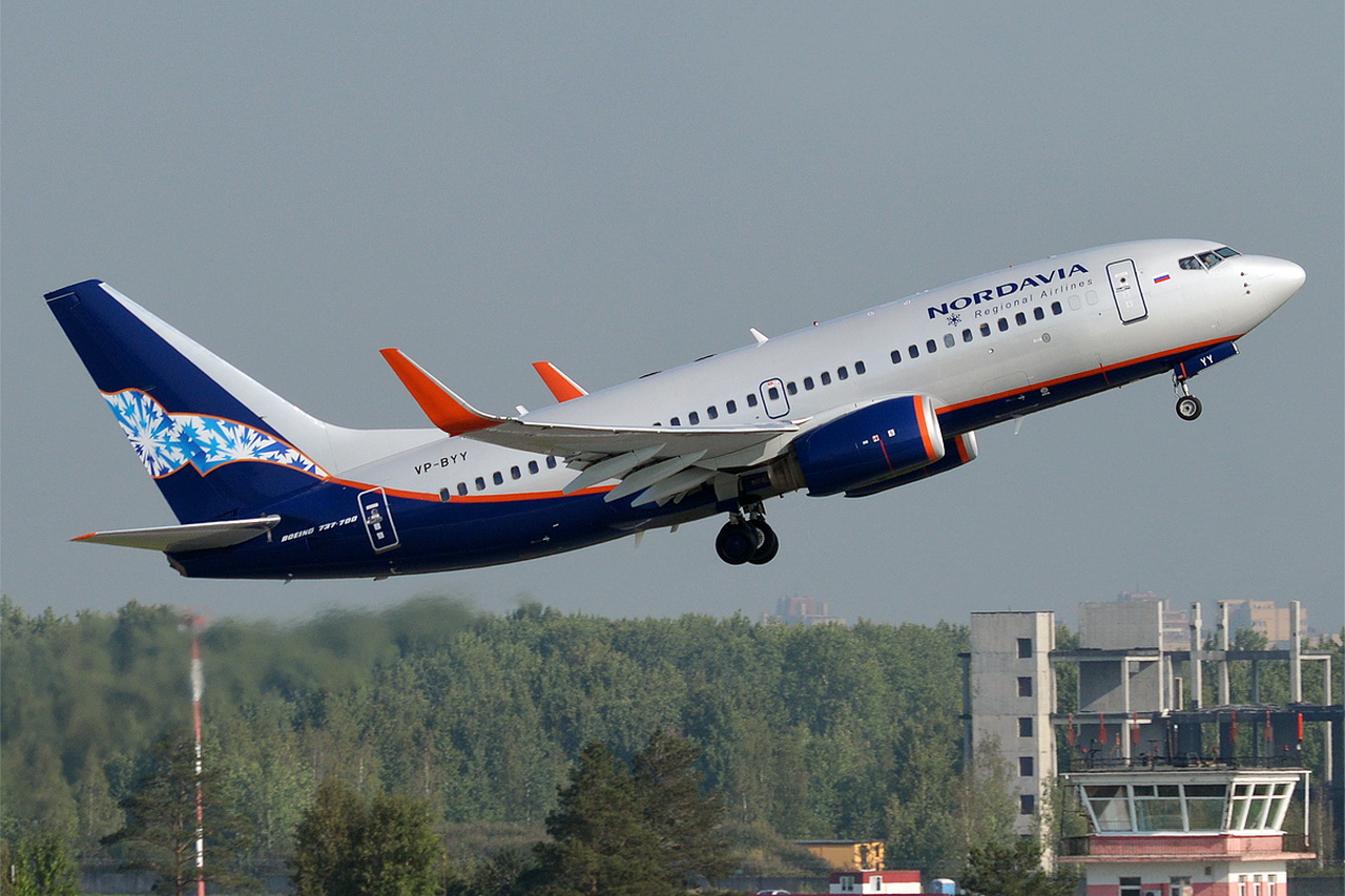 Рейс 5n. 737-700 Nordavia. Boeing 737-752. 737-700 SMARTAVIA. Боинг 737 700 Смартавиа.