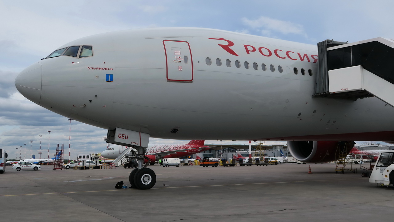 Обзор перелета на Boeing 777-300ER а/к Россия