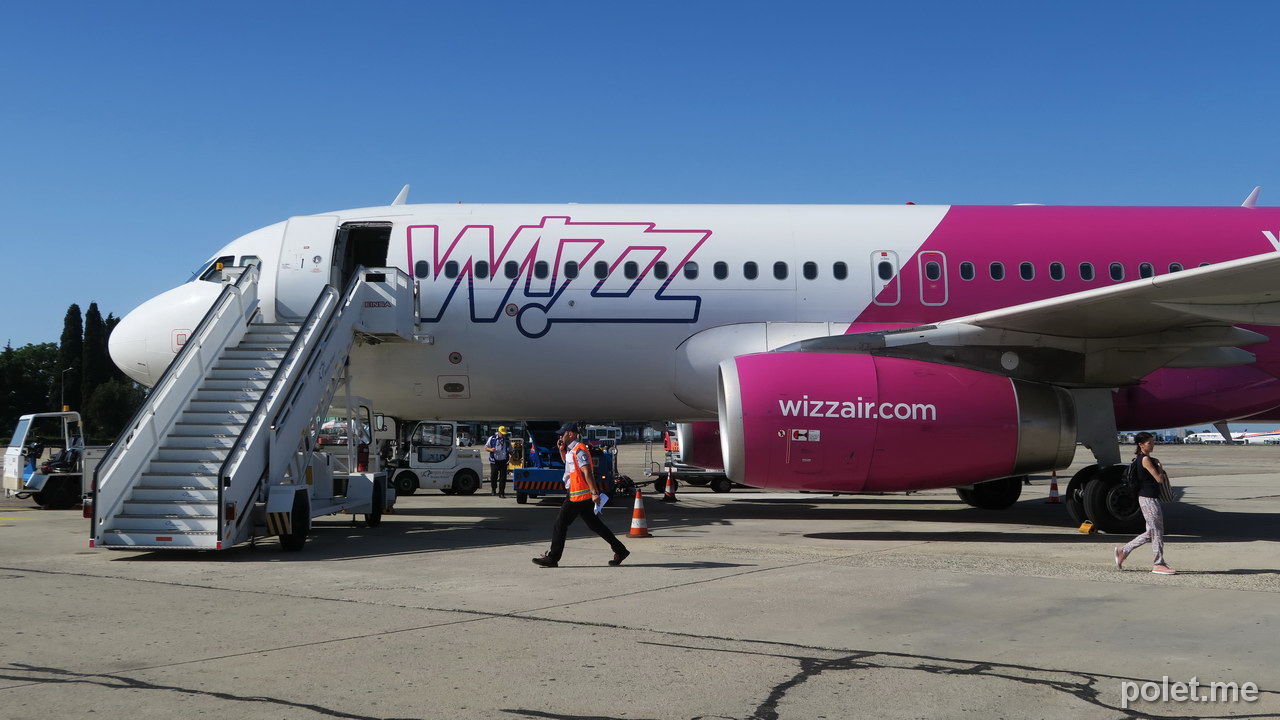 Авиакомпания Wizz Air. Информация, фото, схема салона, карта маршрутов,  видео, купить билеты.