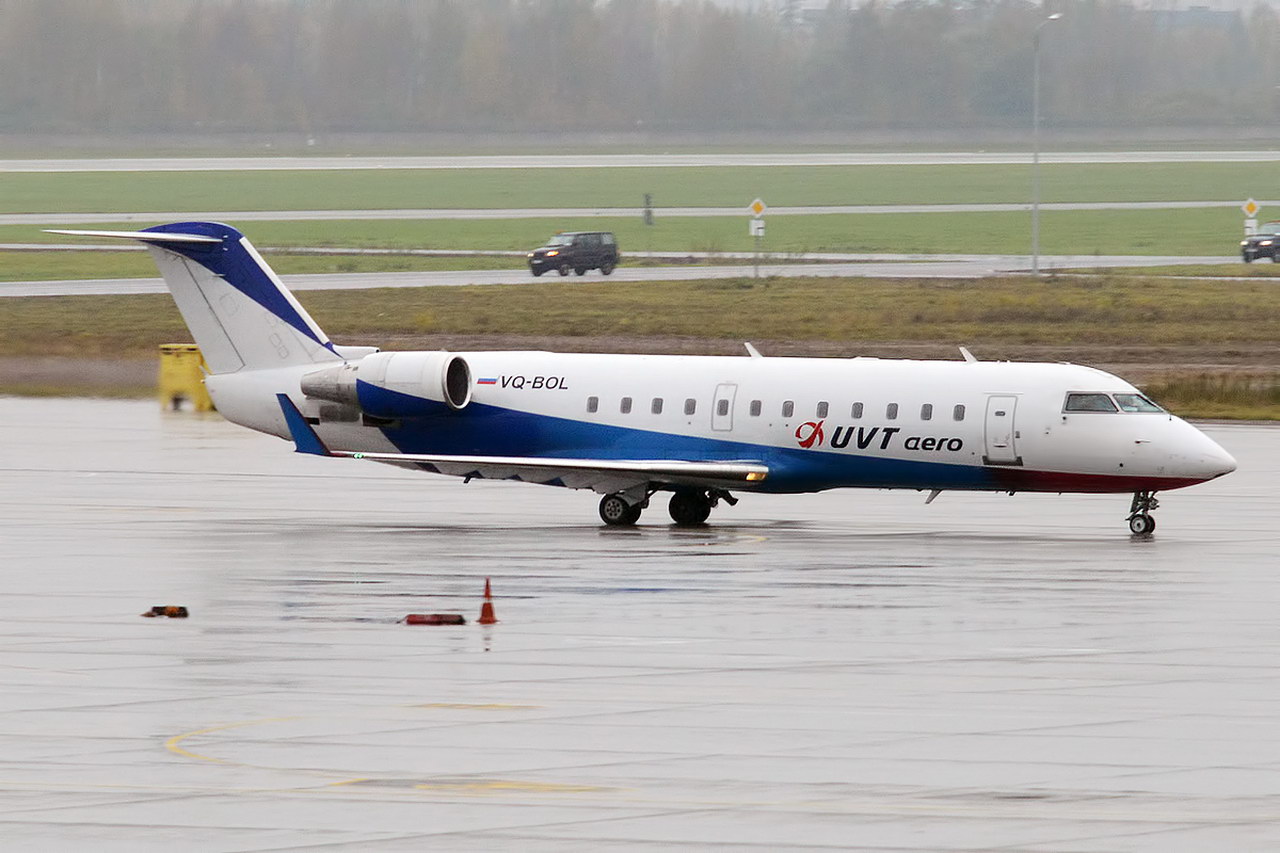 Джет 200. Джет 200 ЮВТ Аэро. Canadair Regional Jet 200 ЮВТ Аэро. Canadair CRJ 200 ЮВТ Аэро. Bombardier crj200 ЮВТ.